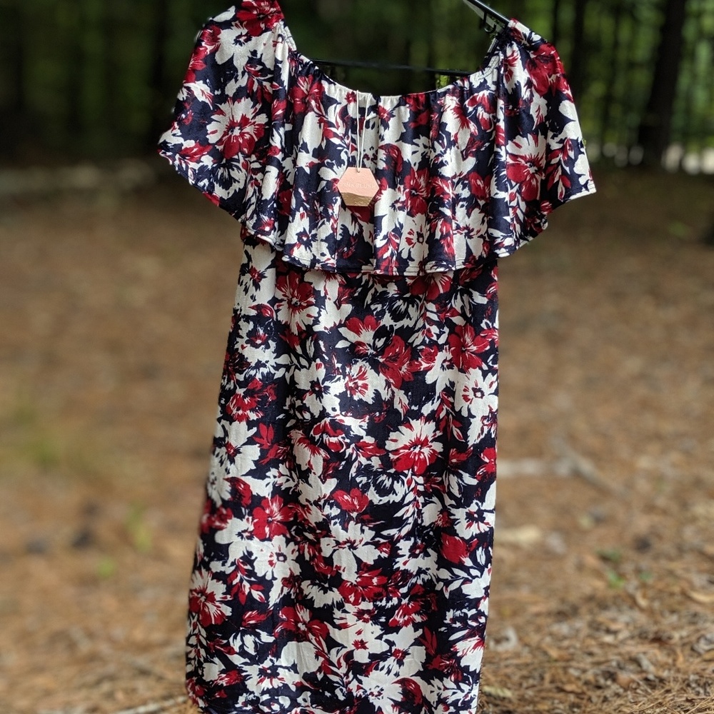 NWT Pinkblush off the shoulder velveteen dress. - Picture 4 of 6